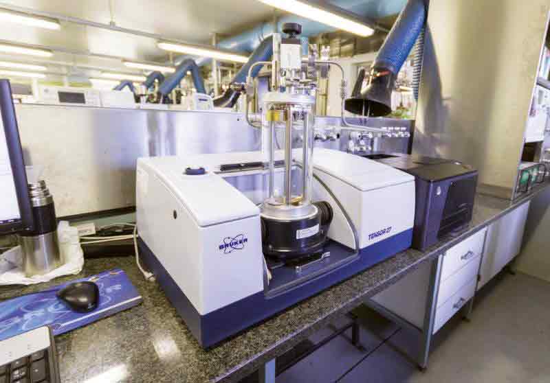 The Bruker FTIR commissioned and installed at Afrox’s gases operation centre laboratory