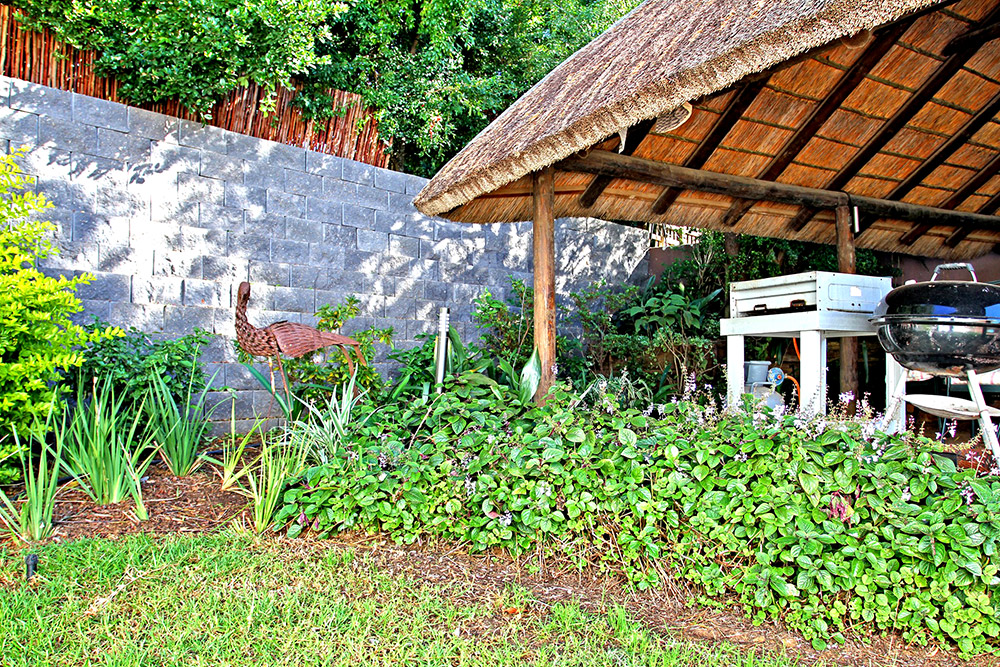 retaining wall at private residence